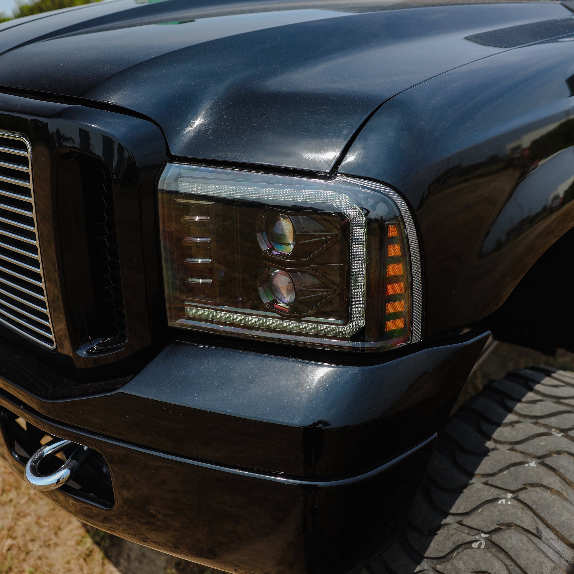 05-07 Ford Super Duty/Excursion LUXX-Series LED Projector Headlights ...