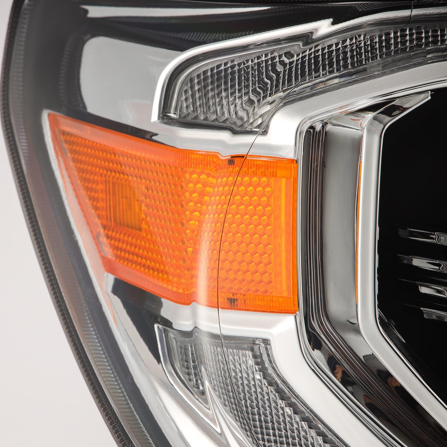 07-13 Toyota Tundra/08-17 Toyota Sequoia MK II LUXX-Series LED