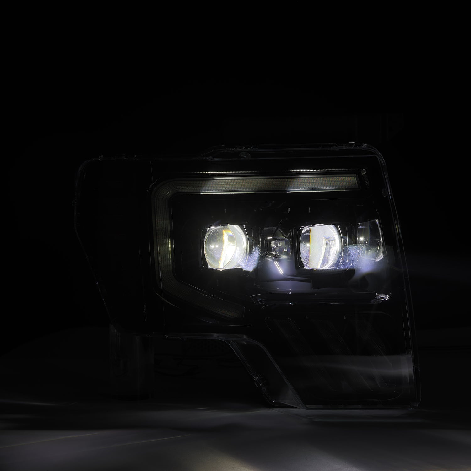 09-14 Ford F150 MKII LUXX-Series LED Projector Headlights