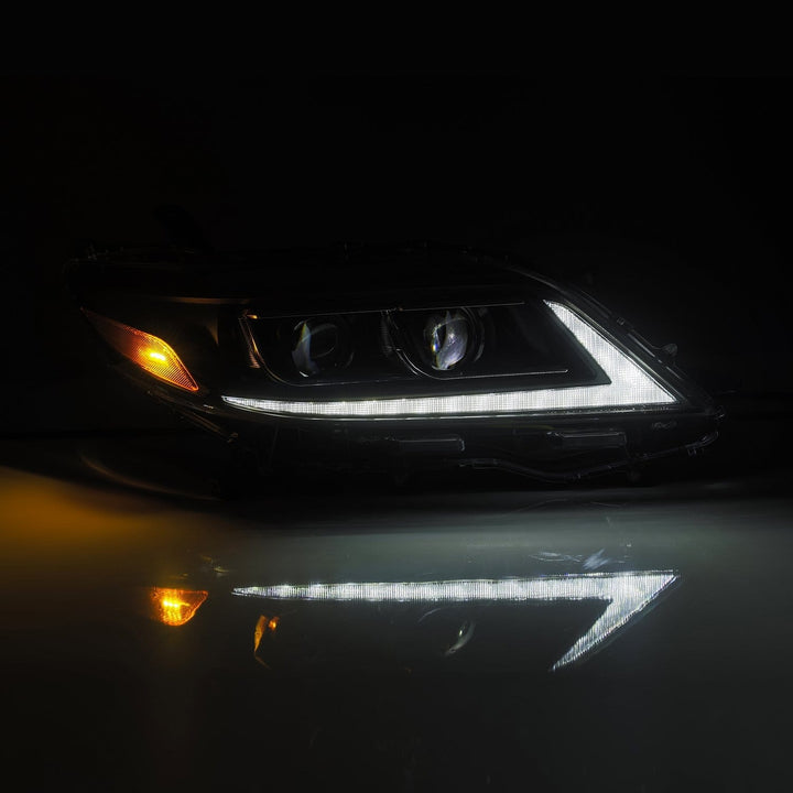 11-20 Toyota Sienna LUXX-Series Projector Headlights Black | AlphaRex