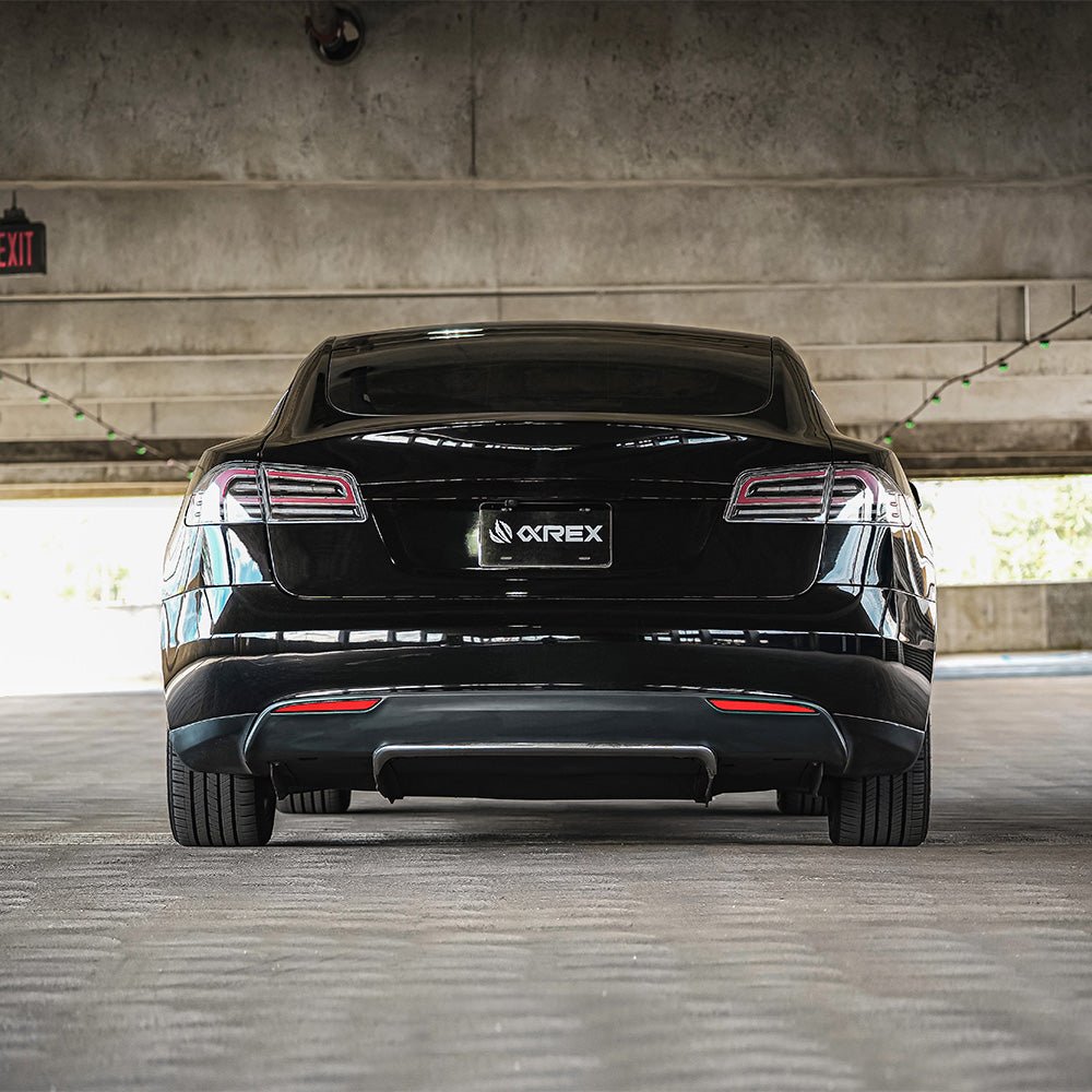 12-21 Tesla Model S LUXX-Series LED Tail Lights Black-Red (With Black ...