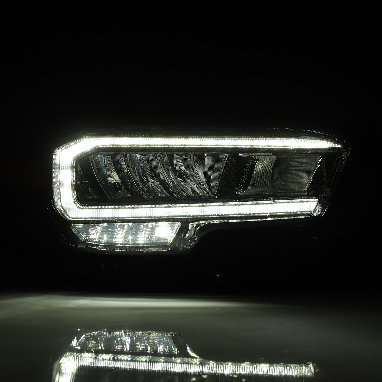 Lux_Alectoページ 16-23 Toyota Tacoma LUXX-Series LED Crystal Headlights Black