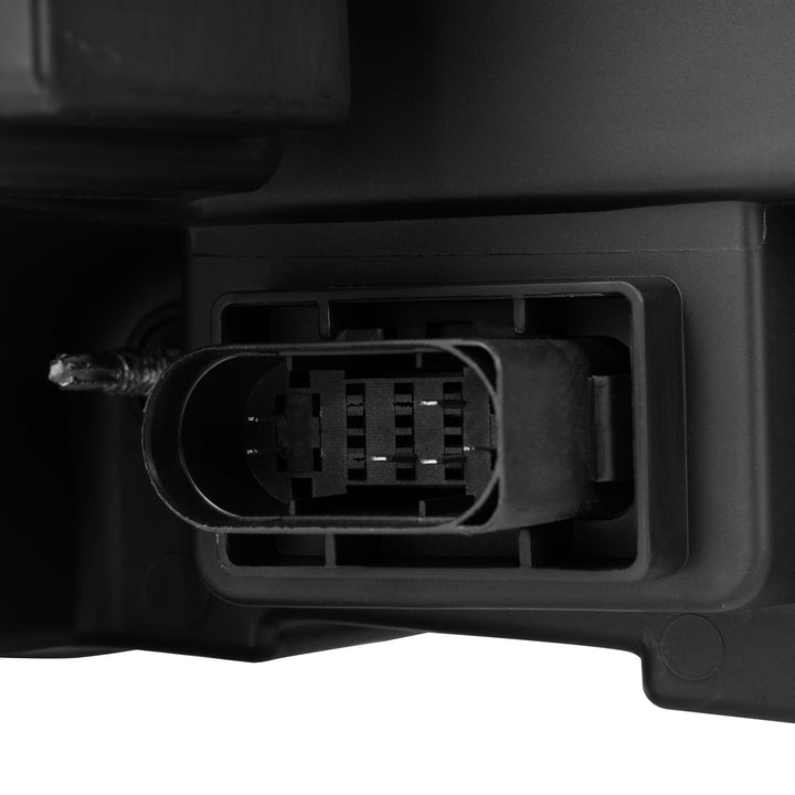 19-24 Mercedes-Benz Sprinter LUXX-Series LED Projector Headlights Black | AlphaRex
