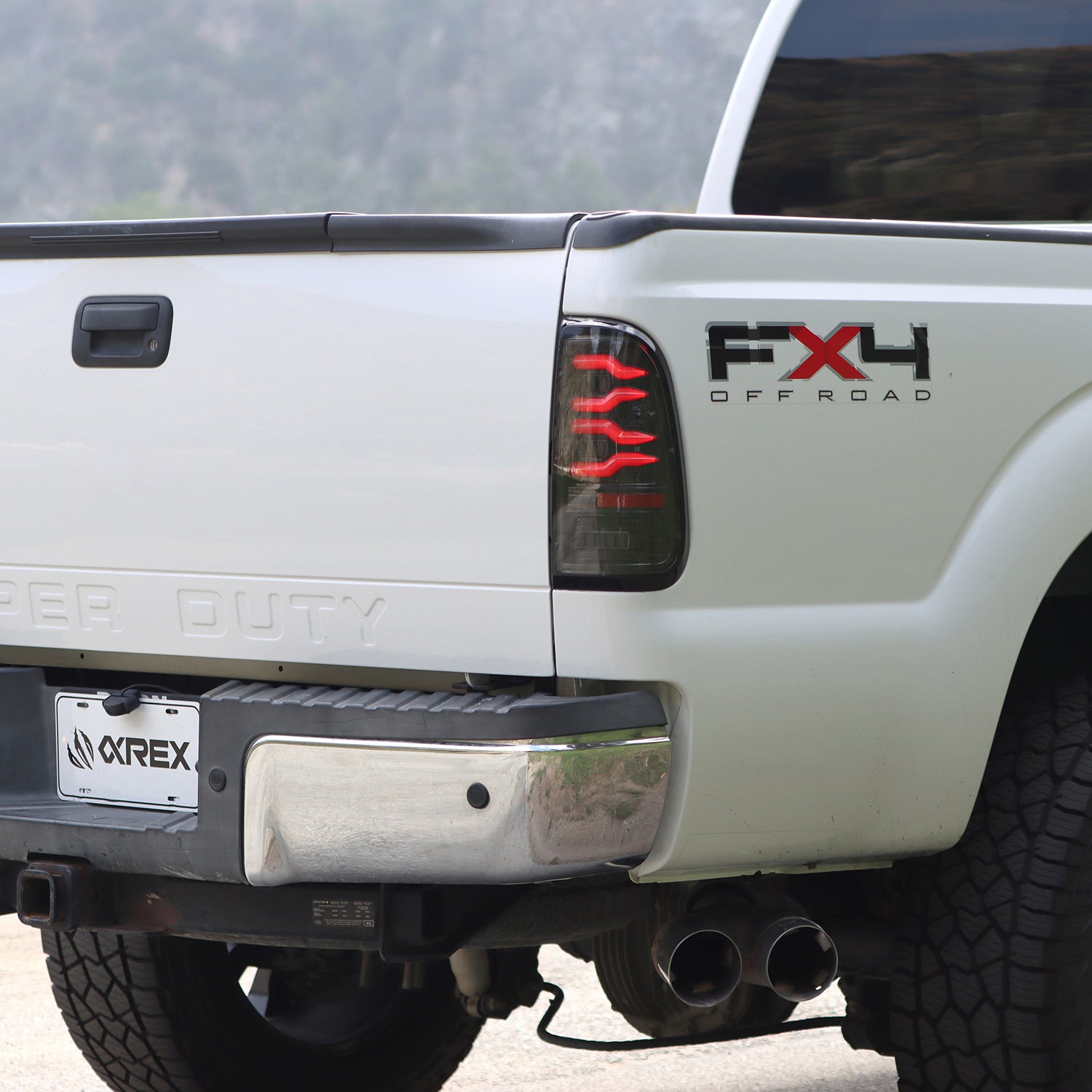 99-16 Ford Super Duty / 97-03 F150 LUXX-Series LED Tail Lights Black-R ...